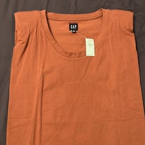 NEW!! Gap Muscle Sleeveless T-Shirt